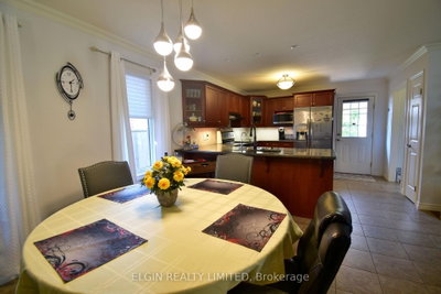 30 Peach Tree Boulevard • St. Thomas, ON photo 9