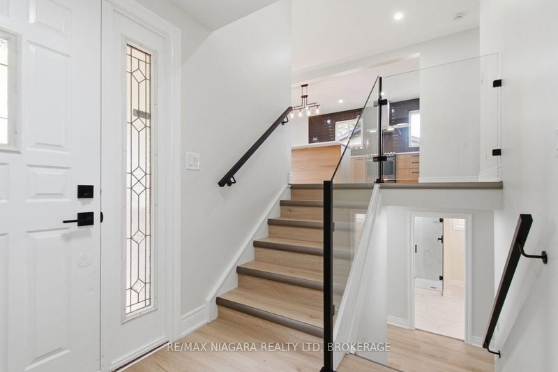 48 Endicott Terrace