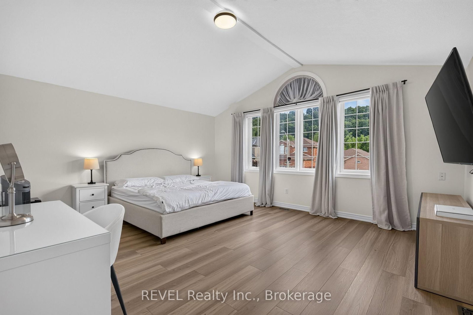 282 Webster Road • Hamilton, ON photo 24