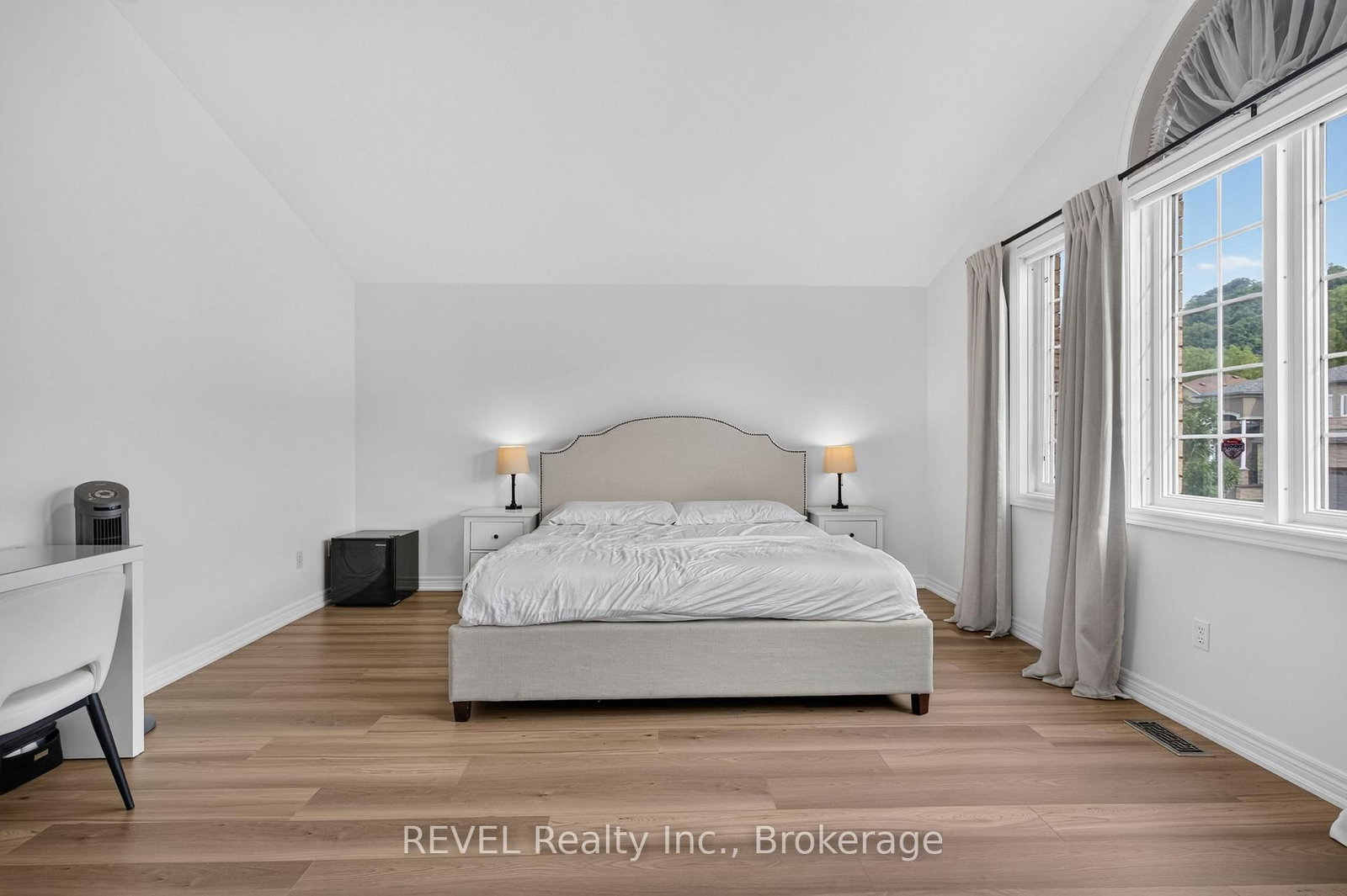 282 Webster Road • Hamilton, ON photo 25