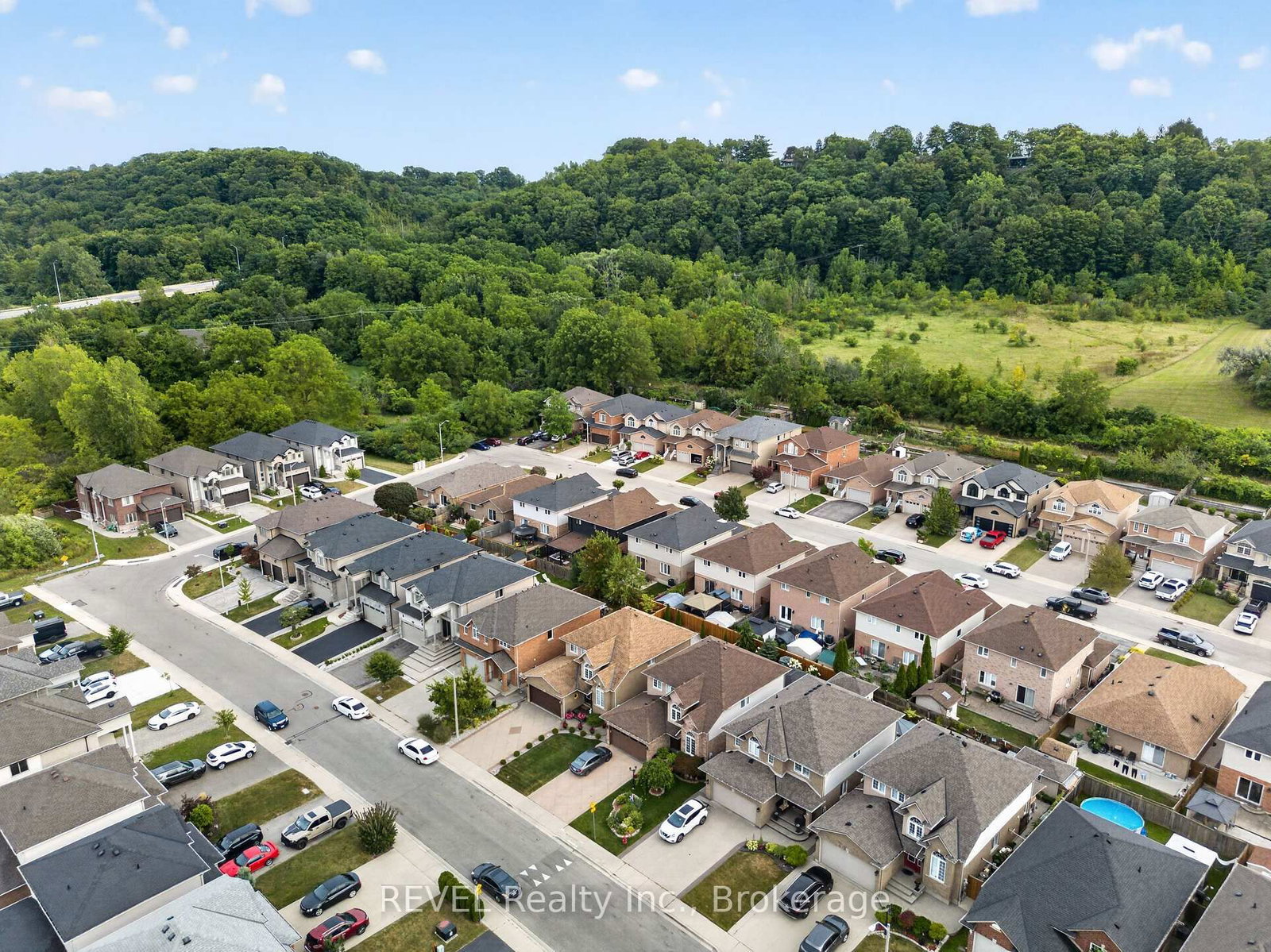 282 Webster Road • Hamilton, ON photo 50