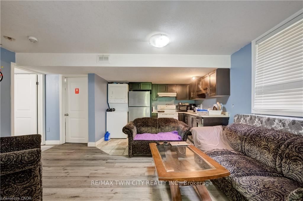 58 MARSHALL Drive • Guelph, ON photo 39
