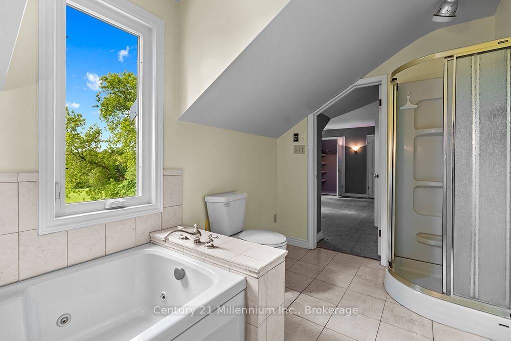 233673 2 WGR Concession • West Grey, ON photo 32