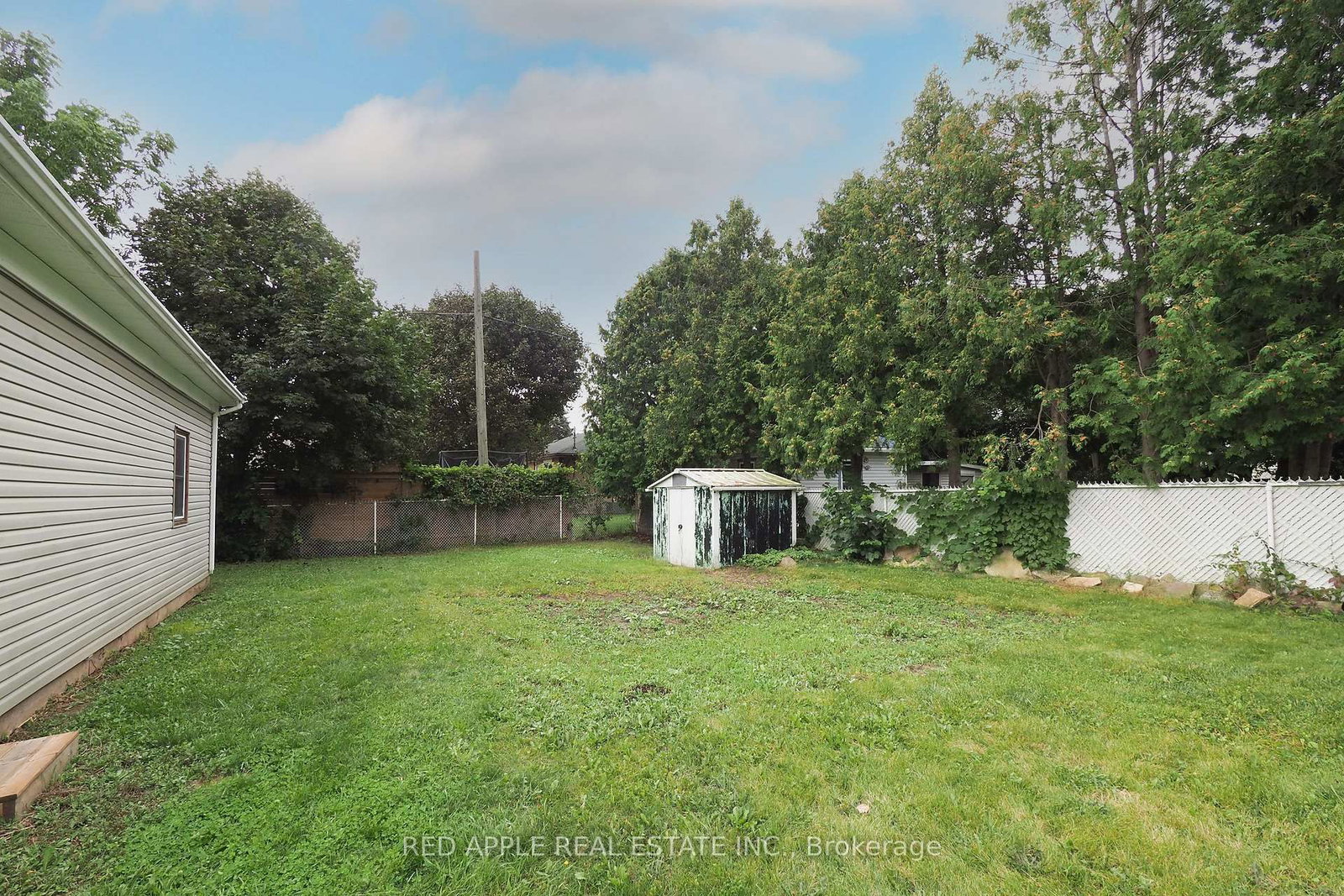 65 Elgin Street S • Cambridge, ON photo 38