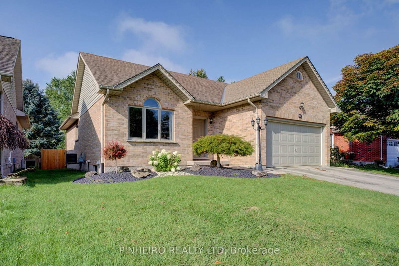 42 HICKORY Boulevard W