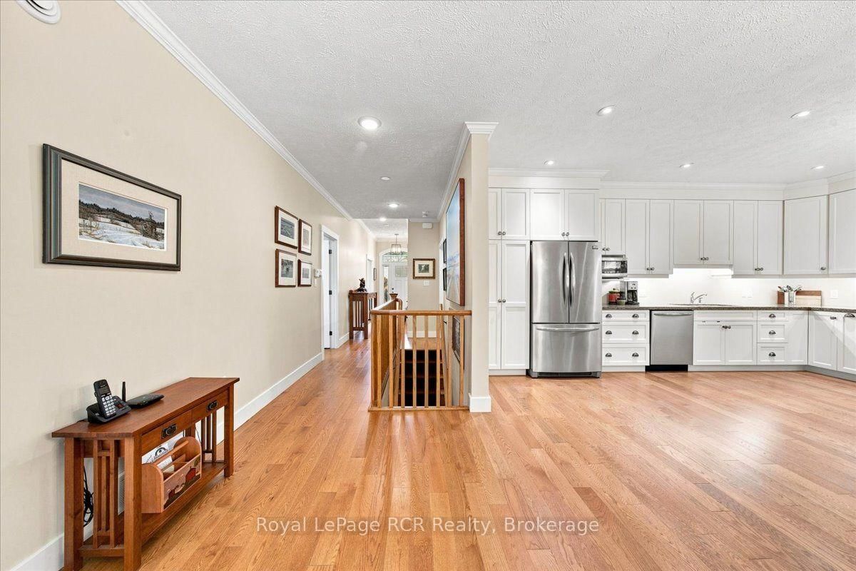 323 5th Avenue W • Owen Sound, ON photo 18