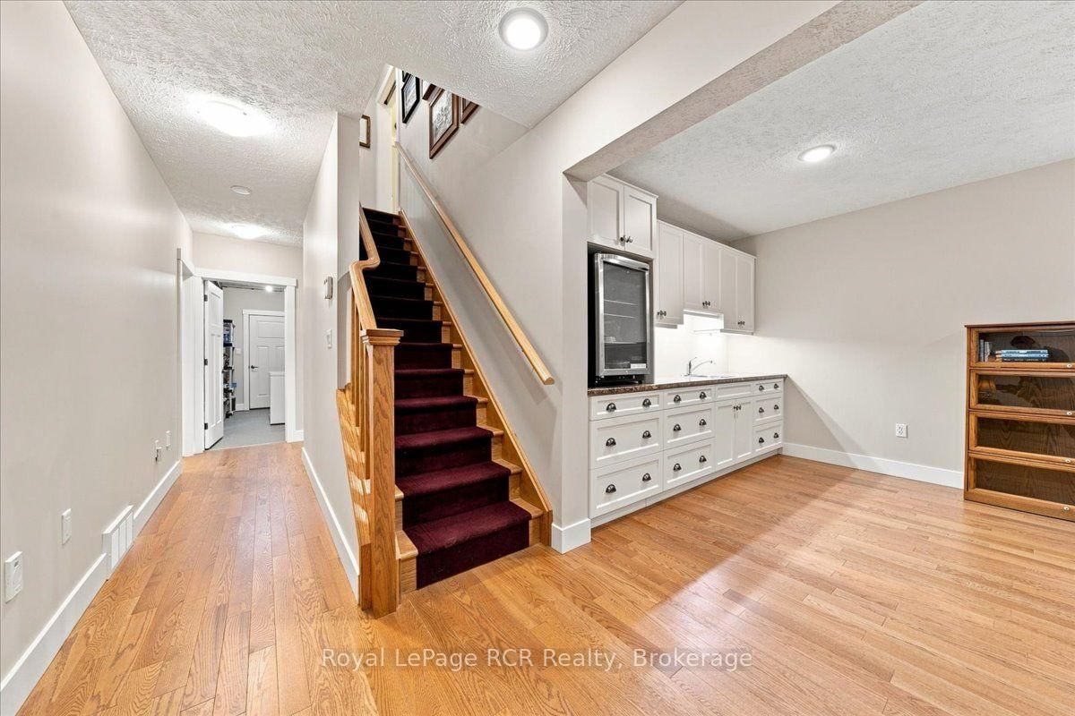 323 5th Avenue W • Owen Sound, ON photo 26