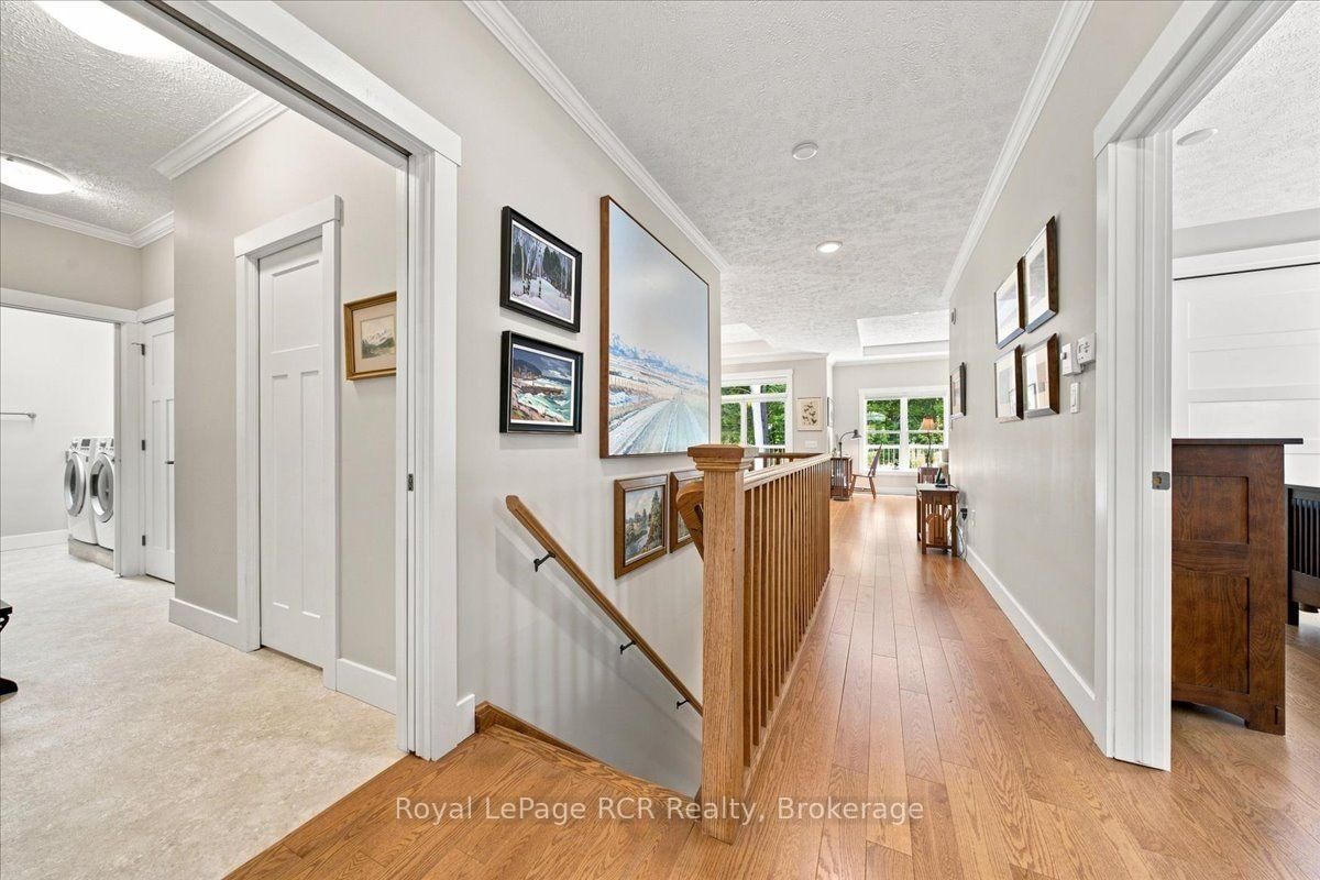 323 5th Avenue W • Owen Sound, ON photo 9