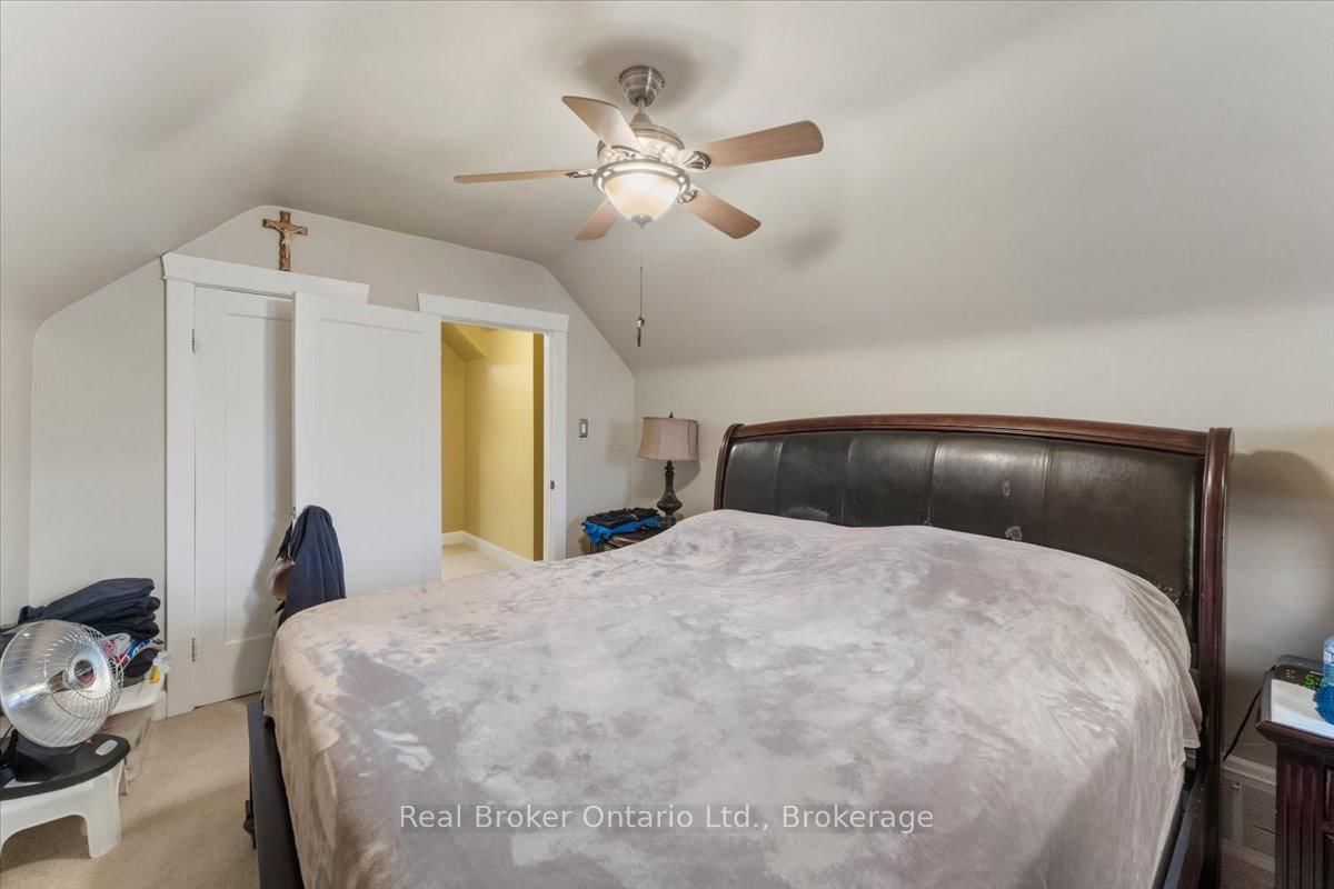 193 Huxley Avenue S • Hamilton, ON photo 25