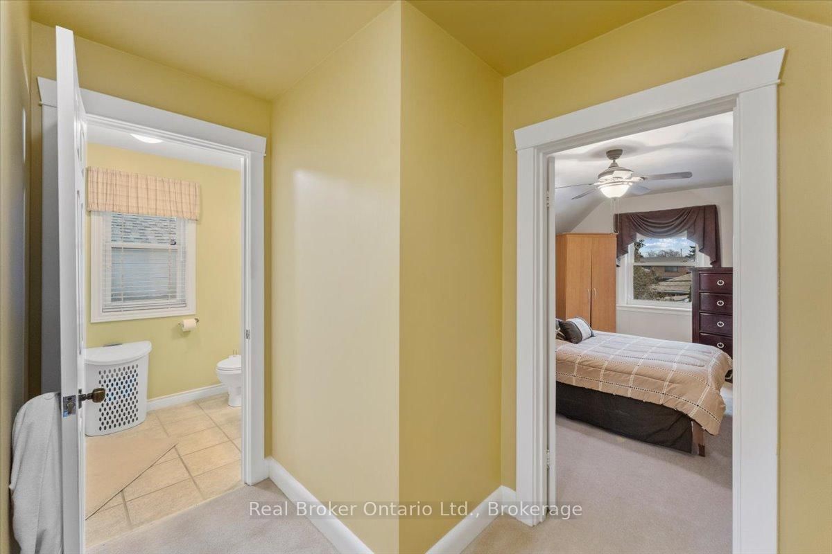 193 Huxley Avenue S • Hamilton, ON photo 26