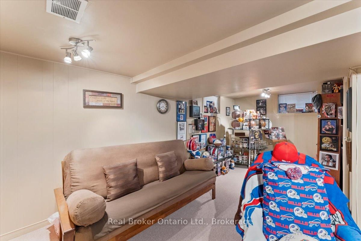 193 Huxley Avenue S • Hamilton, ON photo 33