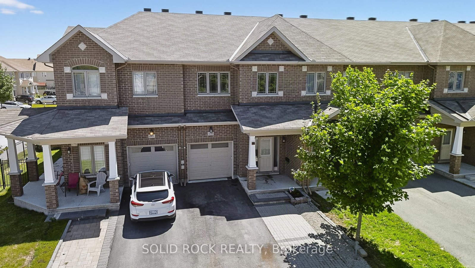 639 Via Campanale Avenue • Ottawa, ON photo 2