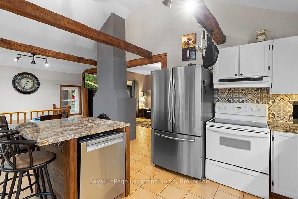 105 Craig Street • North Middlesex, ON photo 10