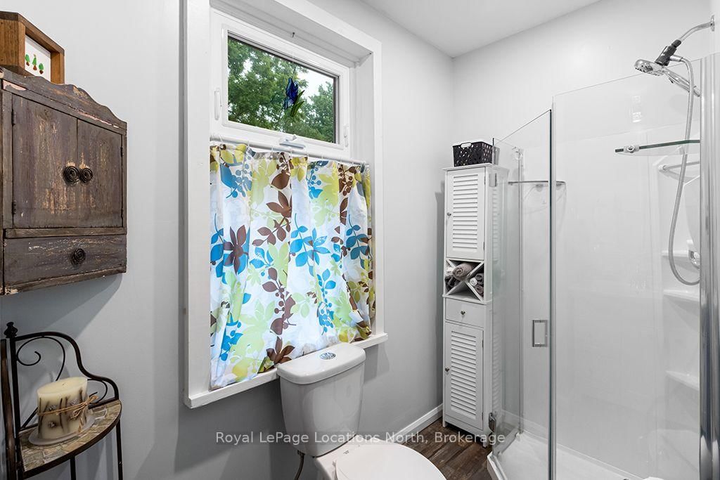 105 Craig Street • North Middlesex, ON photo 21