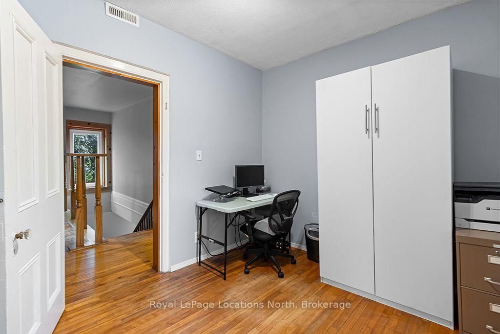 105 Craig Street • North Middlesex, ON photo 34
