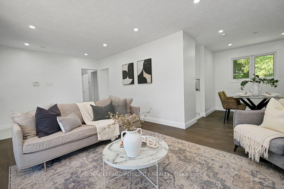 2317 Elmira Drive • Ottawa, ON photo 14