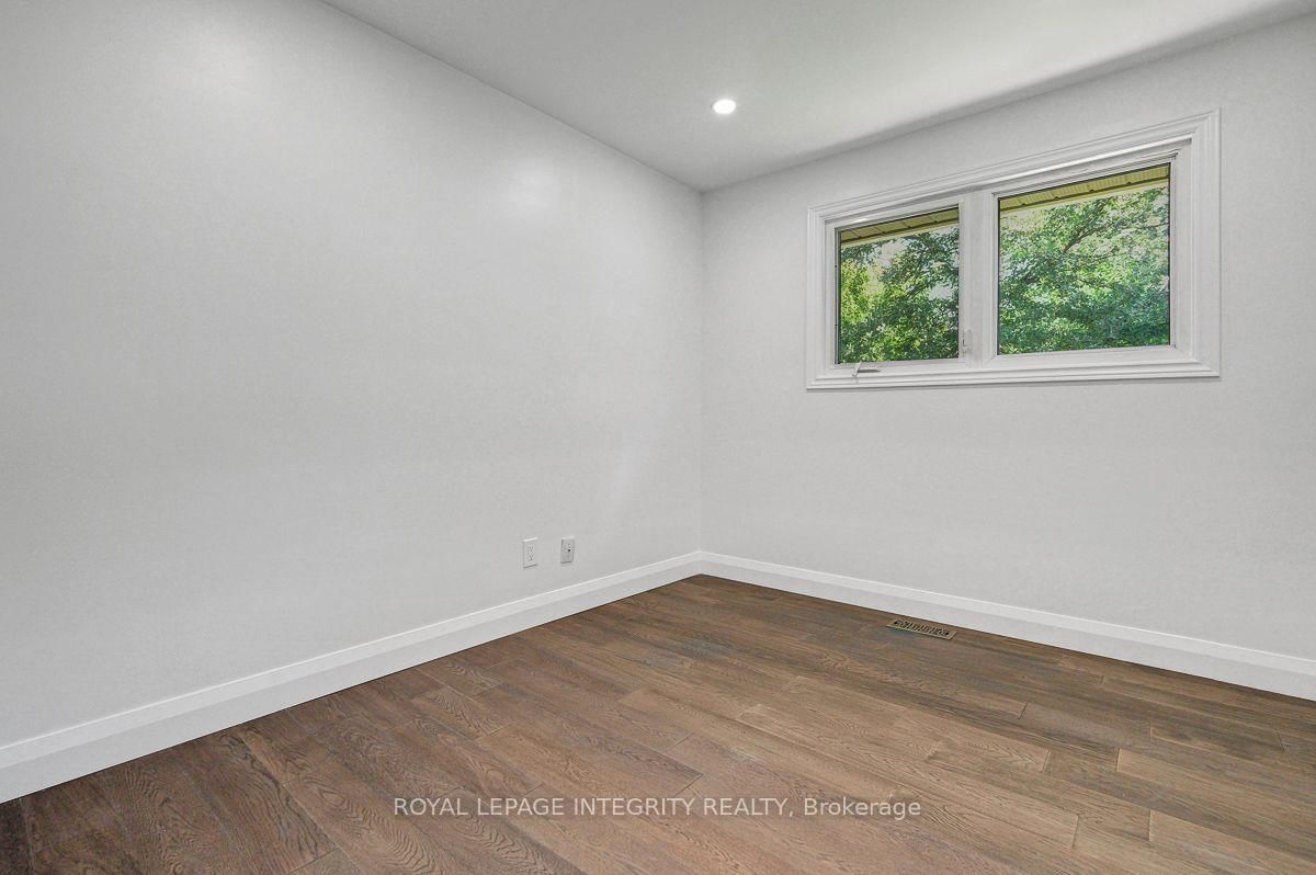 2317 Elmira Drive • Ottawa, ON photo 31