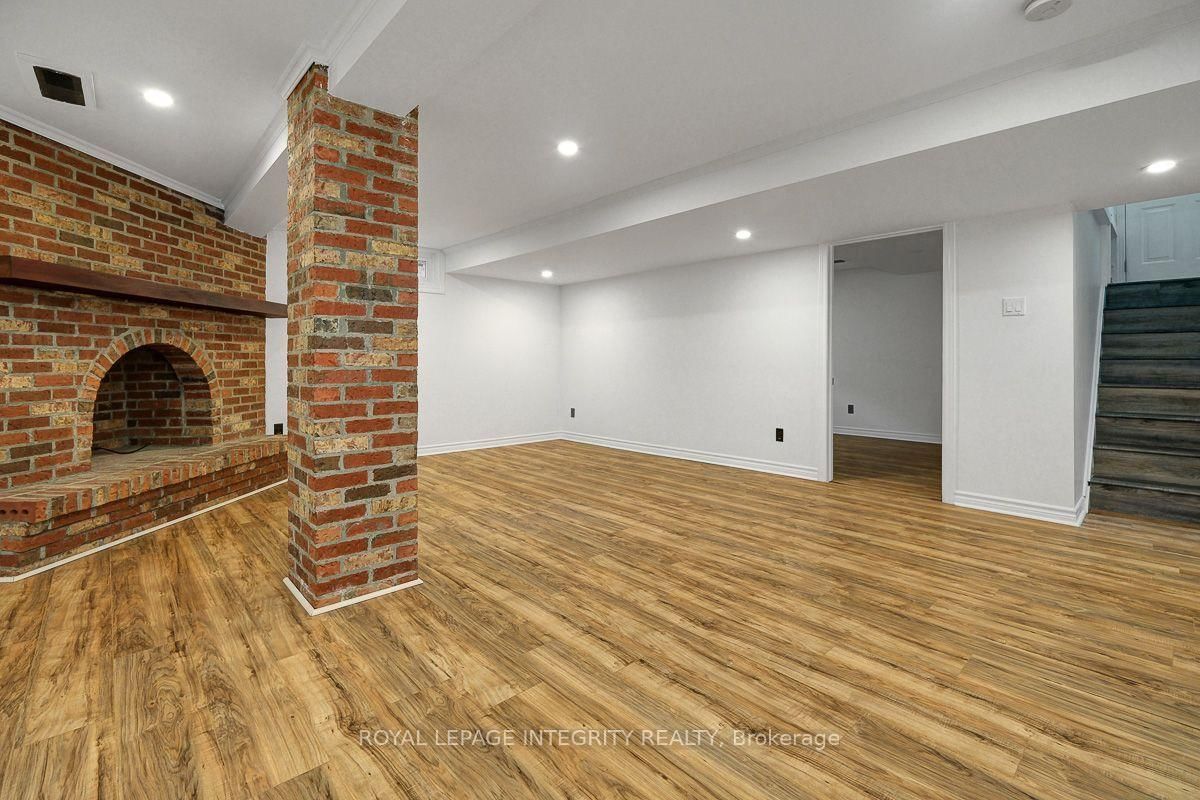 2317 Elmira Drive • Ottawa, ON photo 36