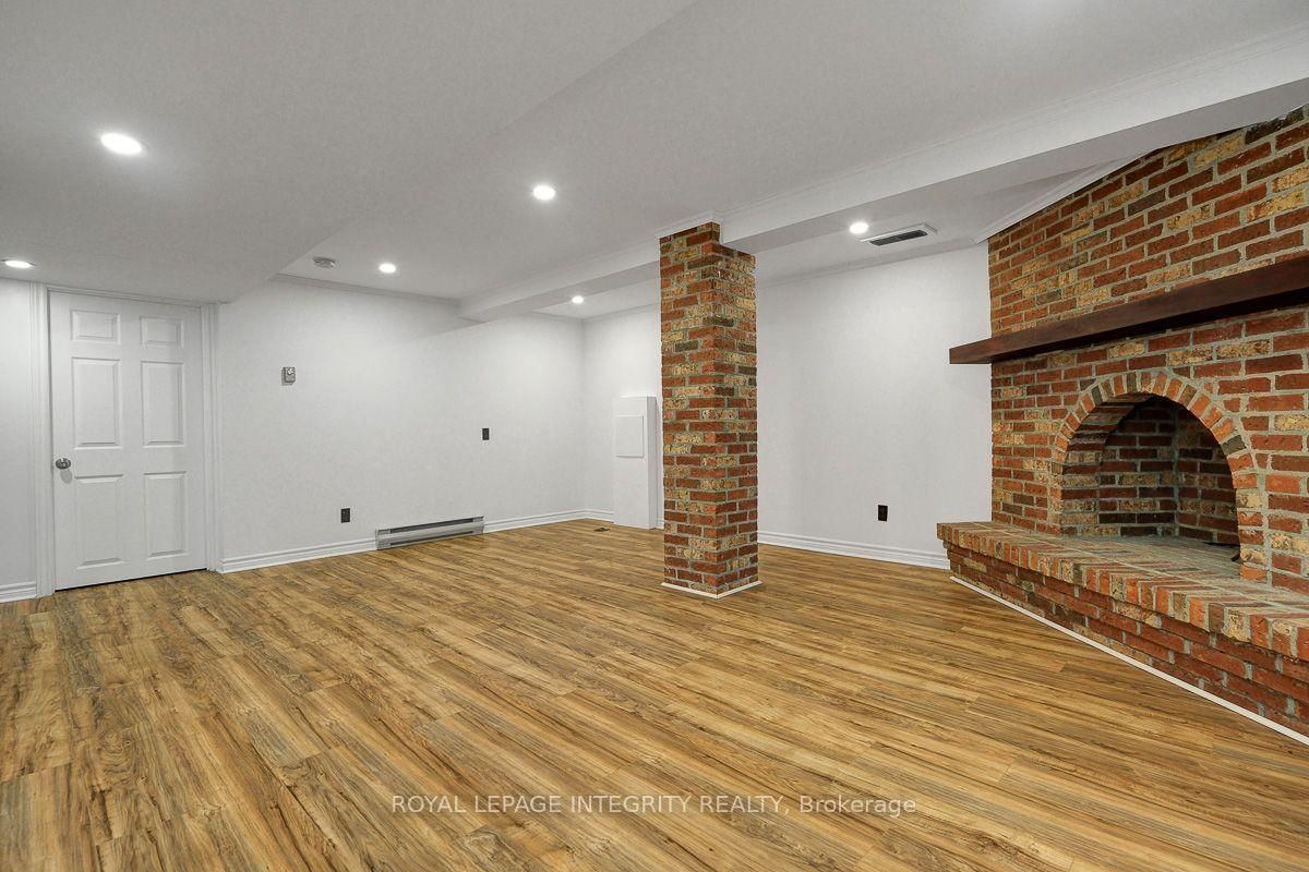 2317 Elmira Drive • Ottawa, ON photo 37