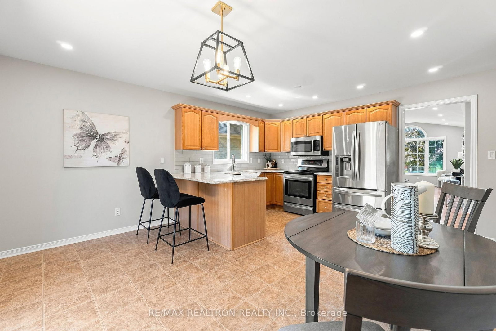25 Linden Lane • Belleville, ON photo 14