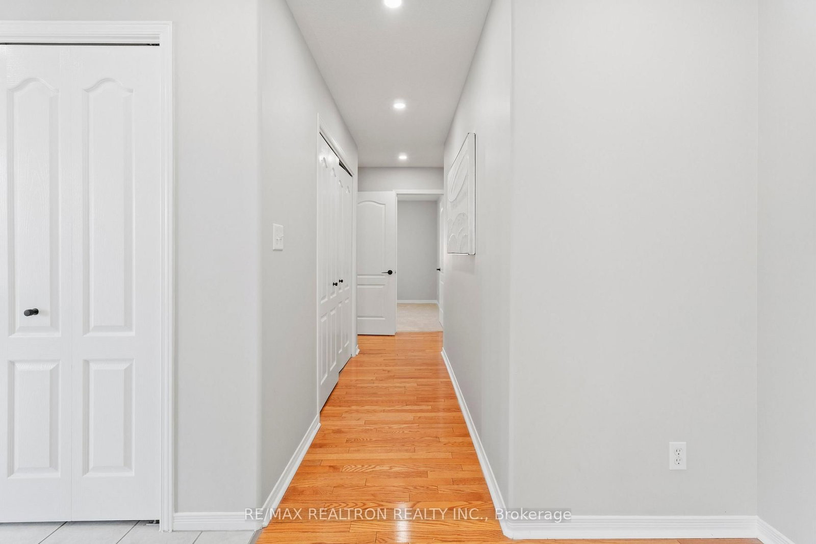 25 Linden Lane • Belleville, ON photo 16