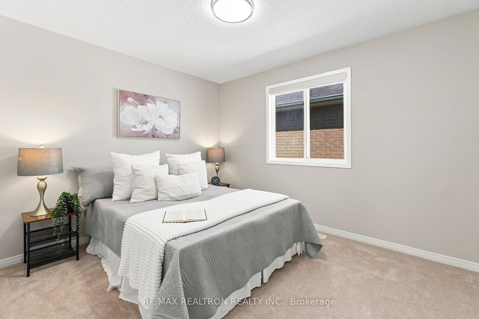 25 Linden Lane • Belleville, ON photo 18