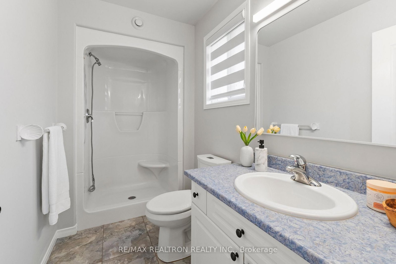 25 Linden Lane • Belleville, ON photo 26
