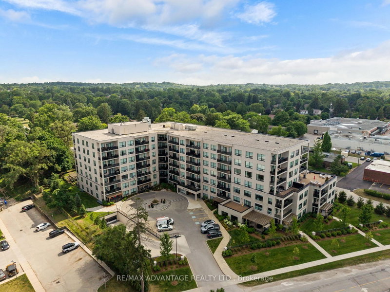 118 - 1200 Commissioners Road W