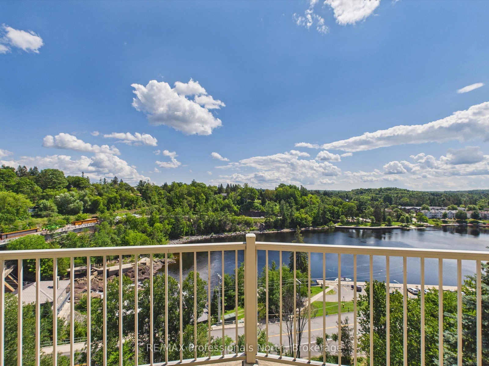 24 Ontario Street • #501 • Bracebridge, ON photo 4