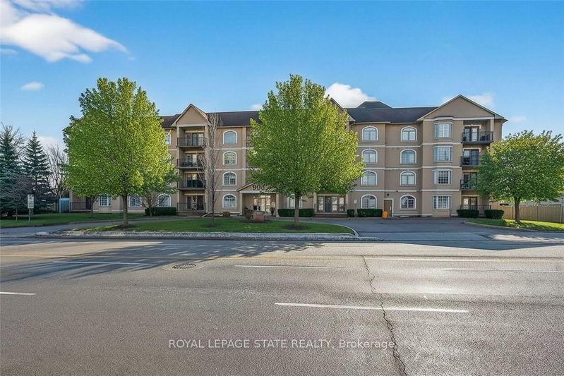 308 - 908 Mohawk Road E