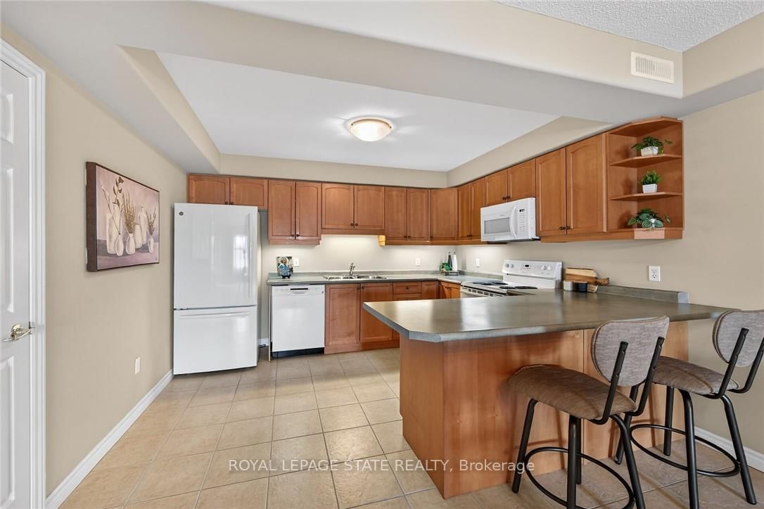908 Mohawk Road E • #308 • Hamilton, ON photo 15