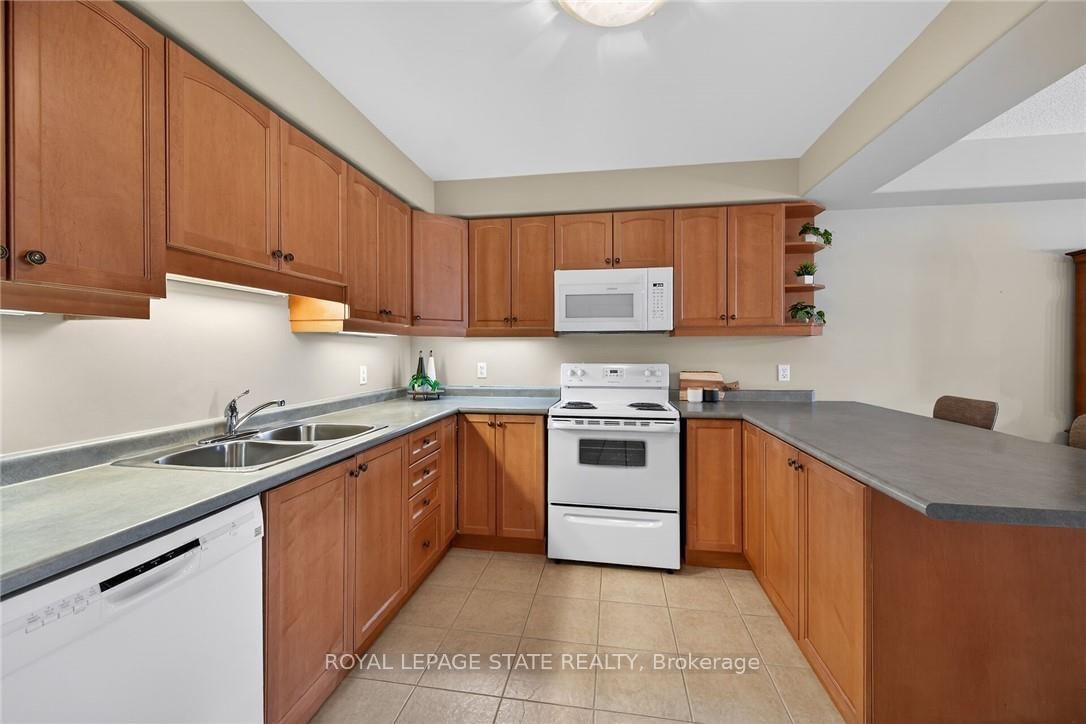 908 Mohawk Road E • #308 • Hamilton, ON photo 17