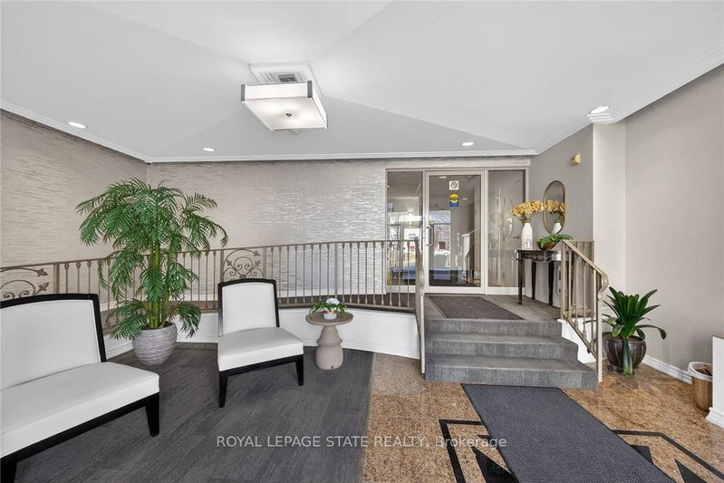 308 - 908 Mohawk Road E