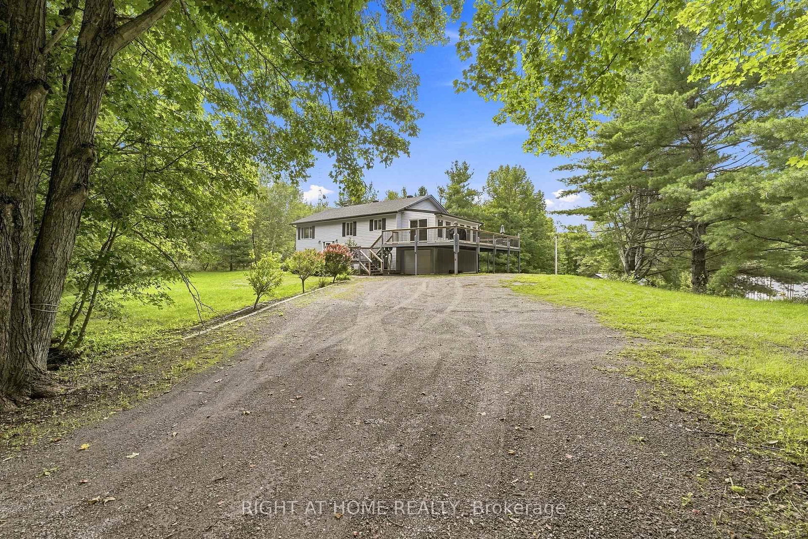 489 Twin Sisters Lake Road • Limoges, ON photo 1