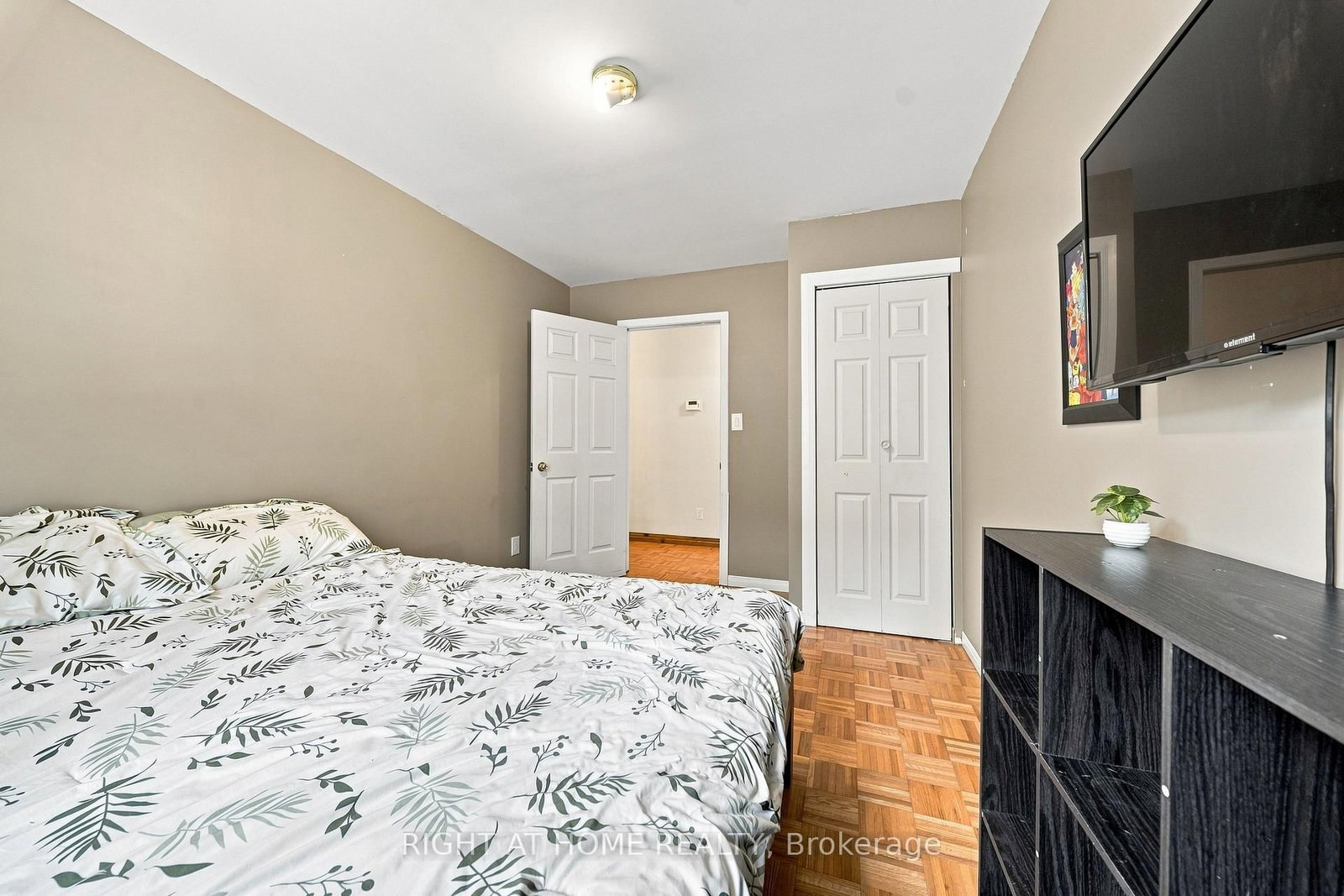 489 Twin Sisters Lake Road • Limoges, ON photo 22