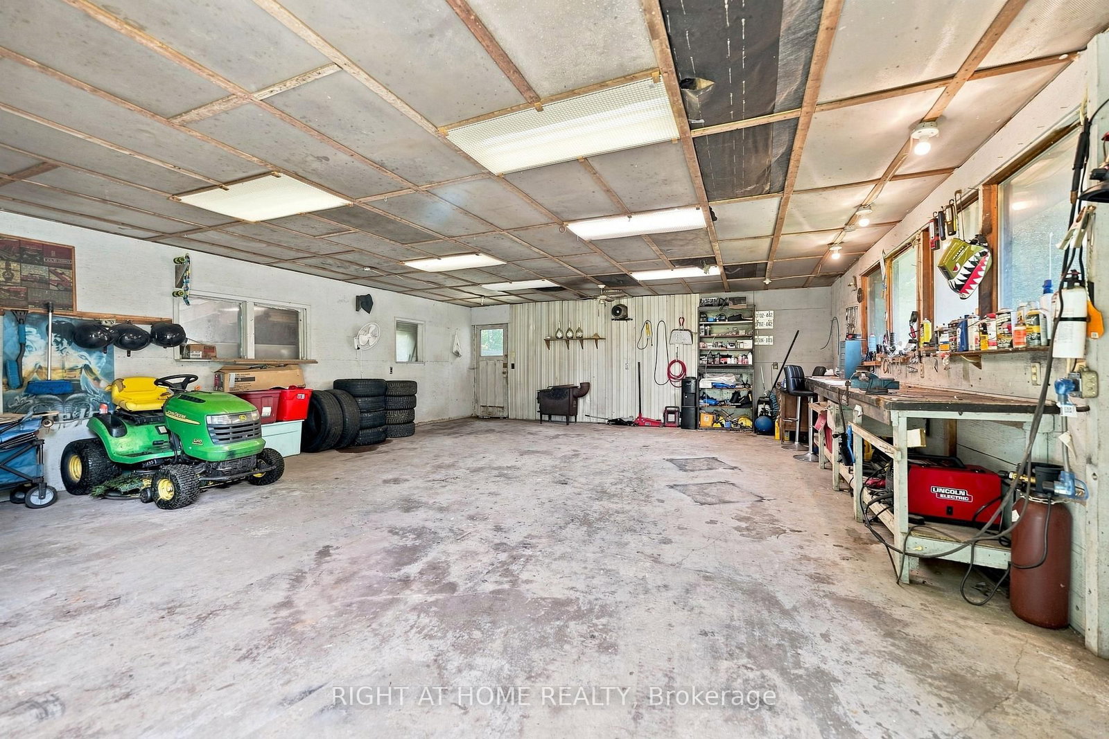 489 Twin Sisters Lake Road • Limoges, ON photo 39