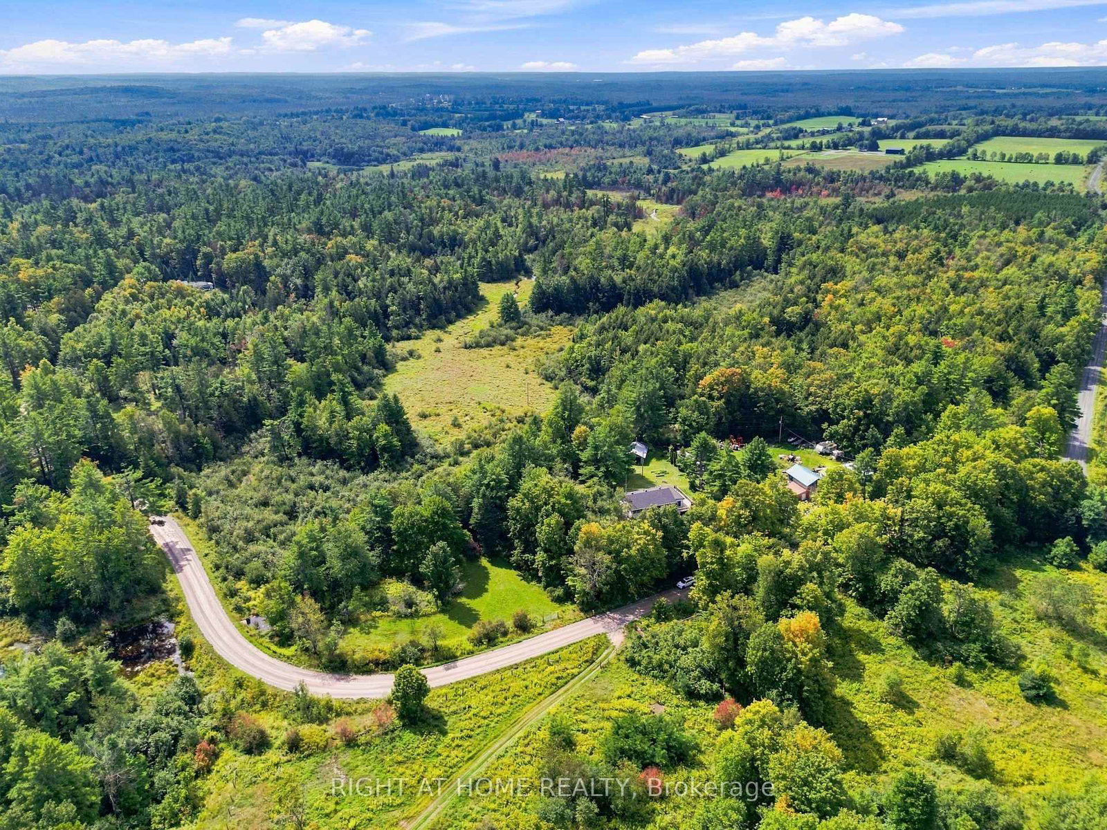 489 Twin Sisters Lake Road • Limoges, ON photo 43