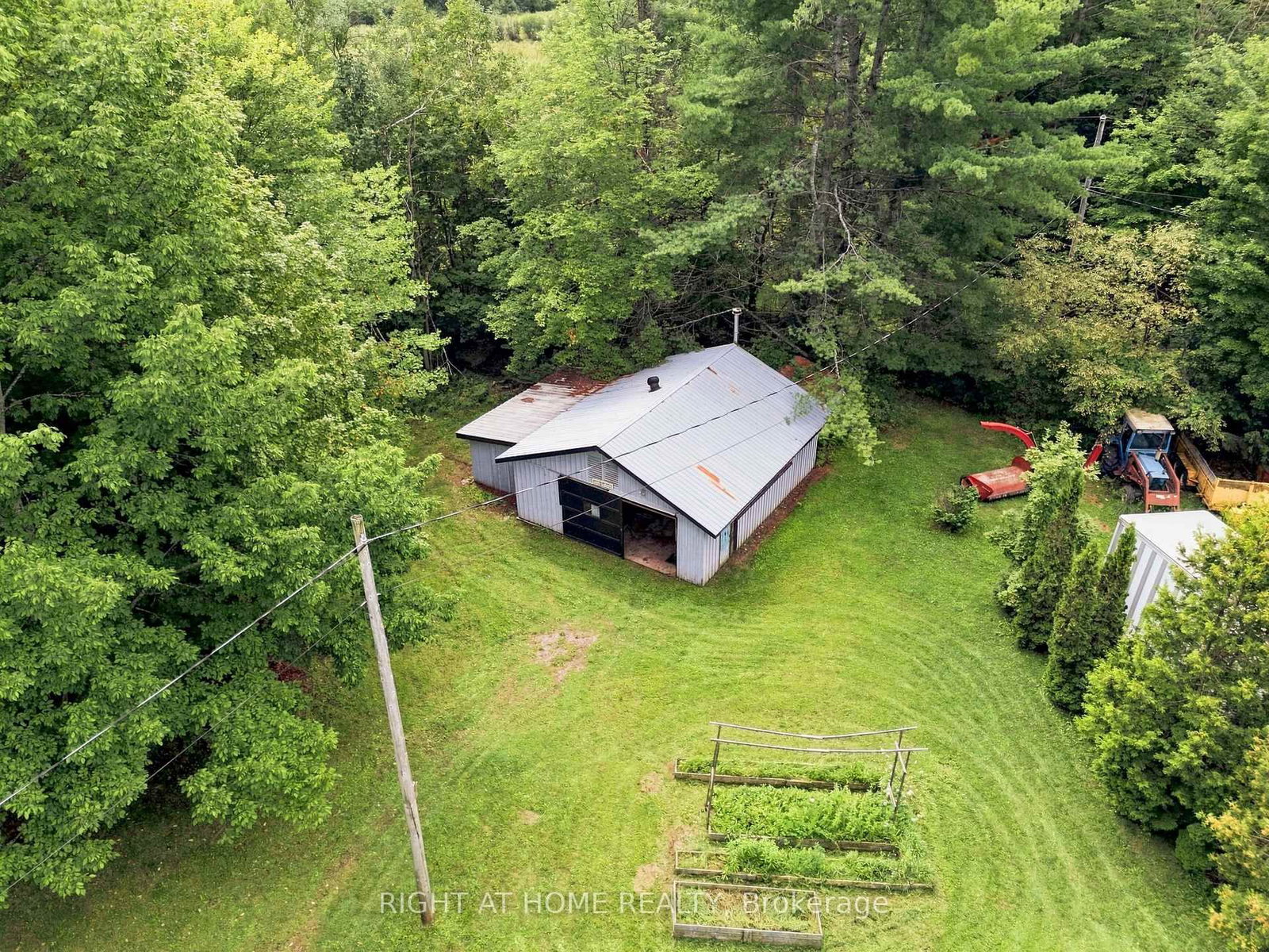 489 Twin Sisters Lake Road • Limoges, ON photo 45