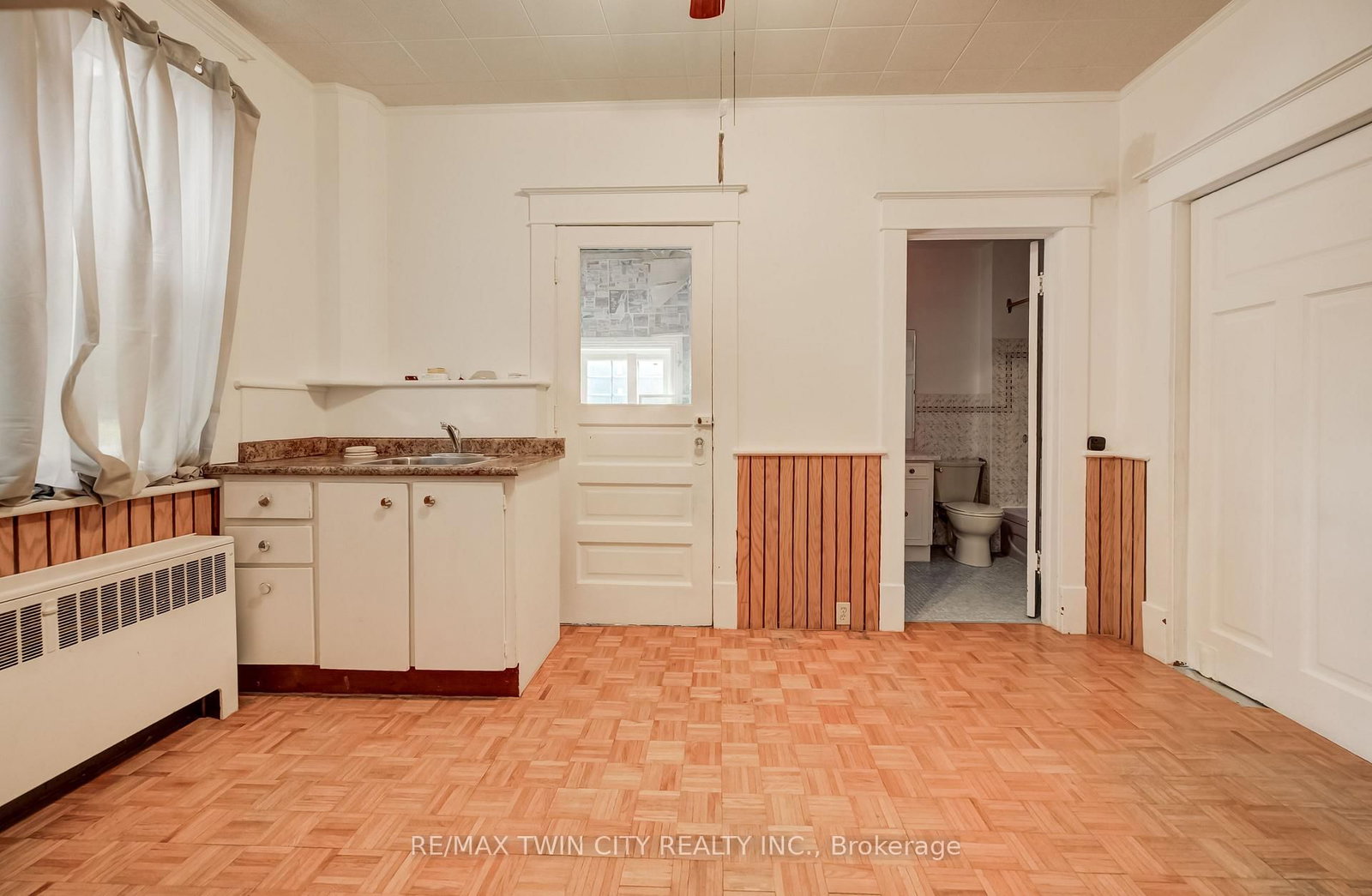 211 Main Street • Cambridge, ON photo 17
