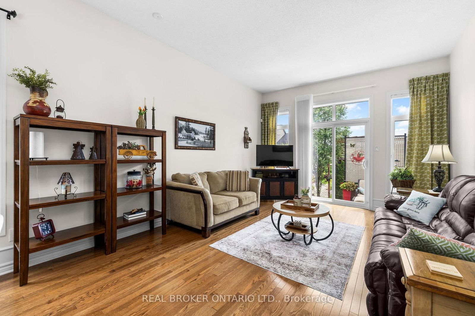 128 George Street W • North Grenville, ON photo 21