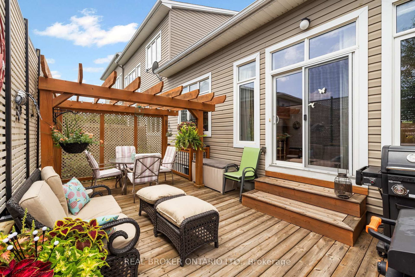 128 George Street W • North Grenville, ON photo 39