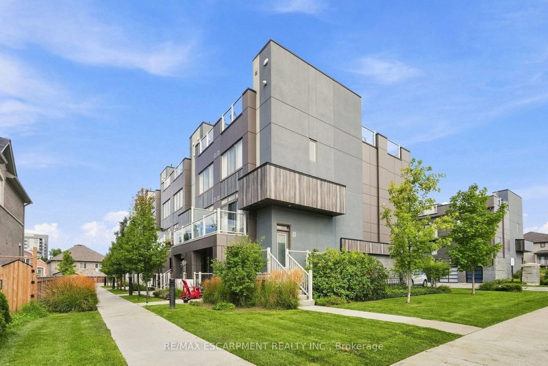 18 - 261 Skinner Road