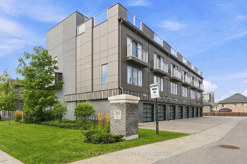 18 - 261 Skinner Road