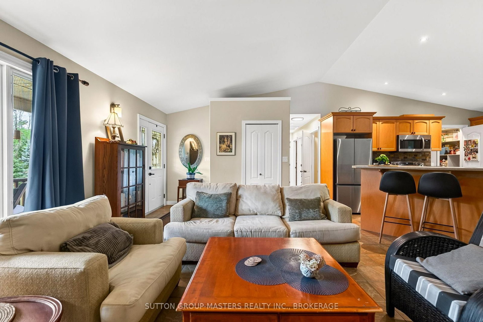4126 Hideaway Lane • Battersea, ON photo 7