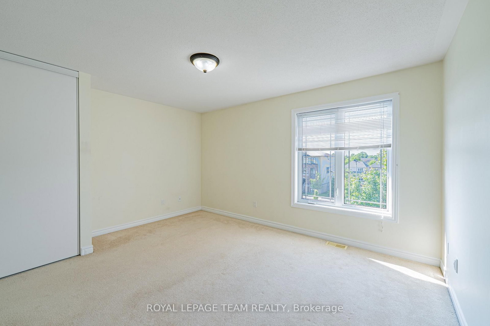 634 Chapman Mills Drive • #B • Ottawa, ON photo 38