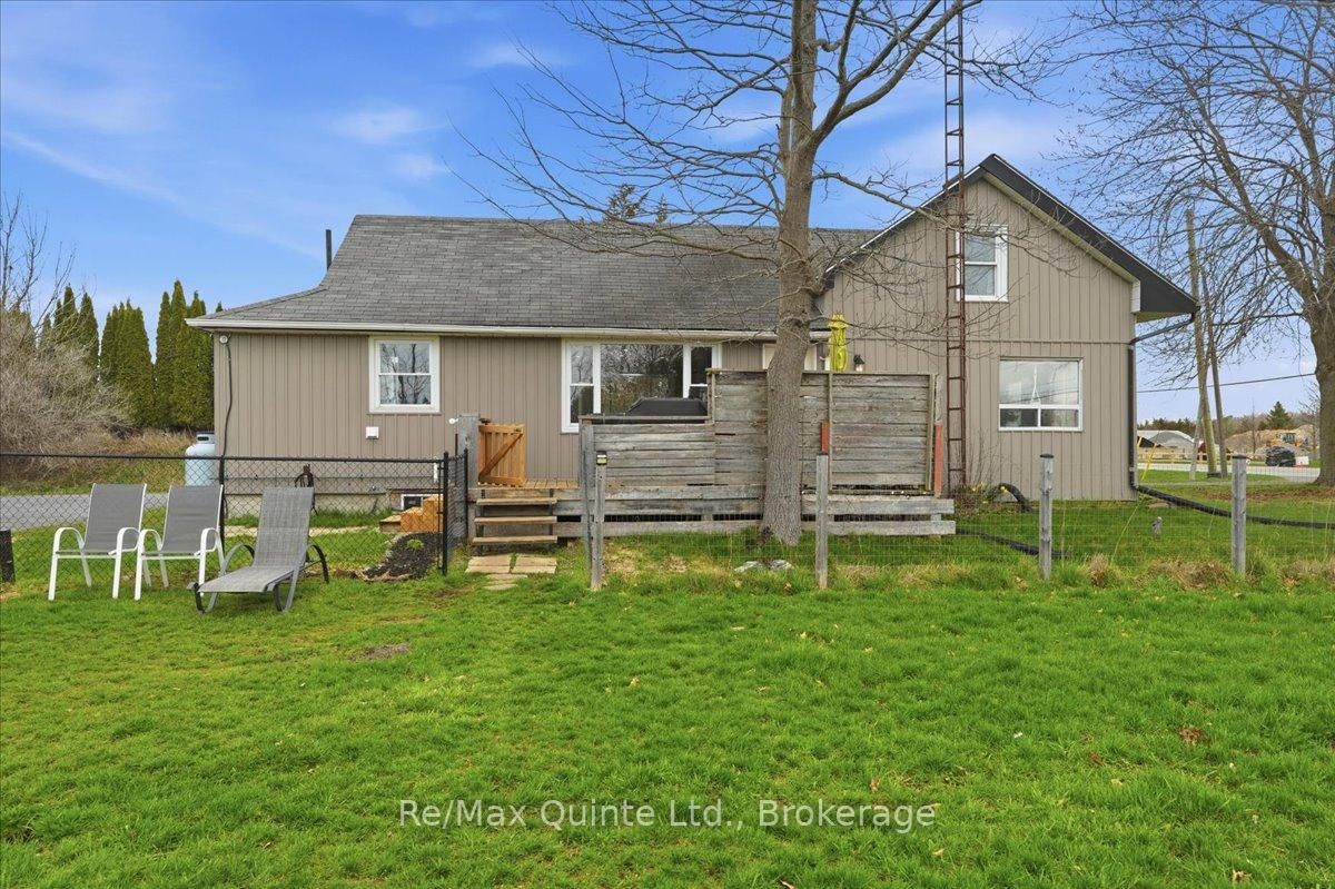 2388 County Rd 64 • Quinte West, ON photo 32