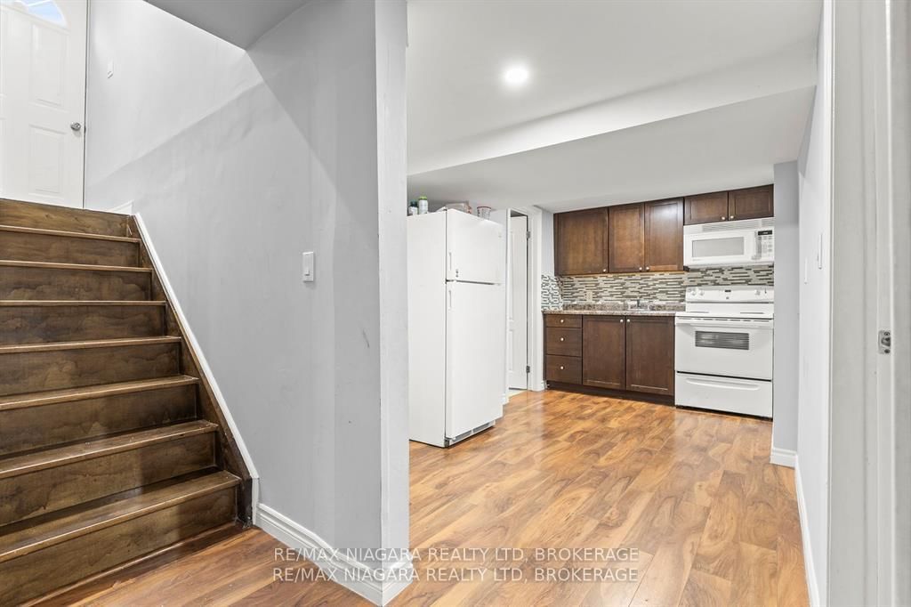 130 Killaly Street E • Port Colborne, ON photo 10