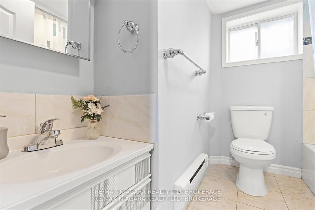 130 Killaly Street E • Port Colborne, ON photo 16