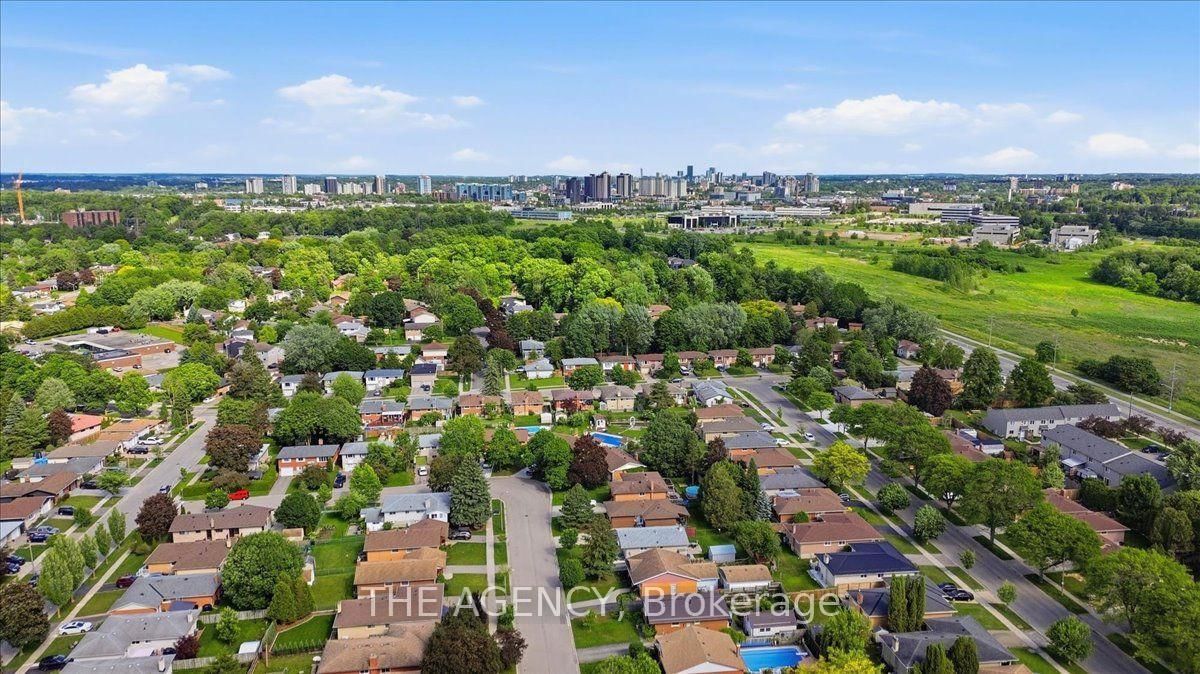 615 Dogwood Lane • Waterloo, ON photo 39