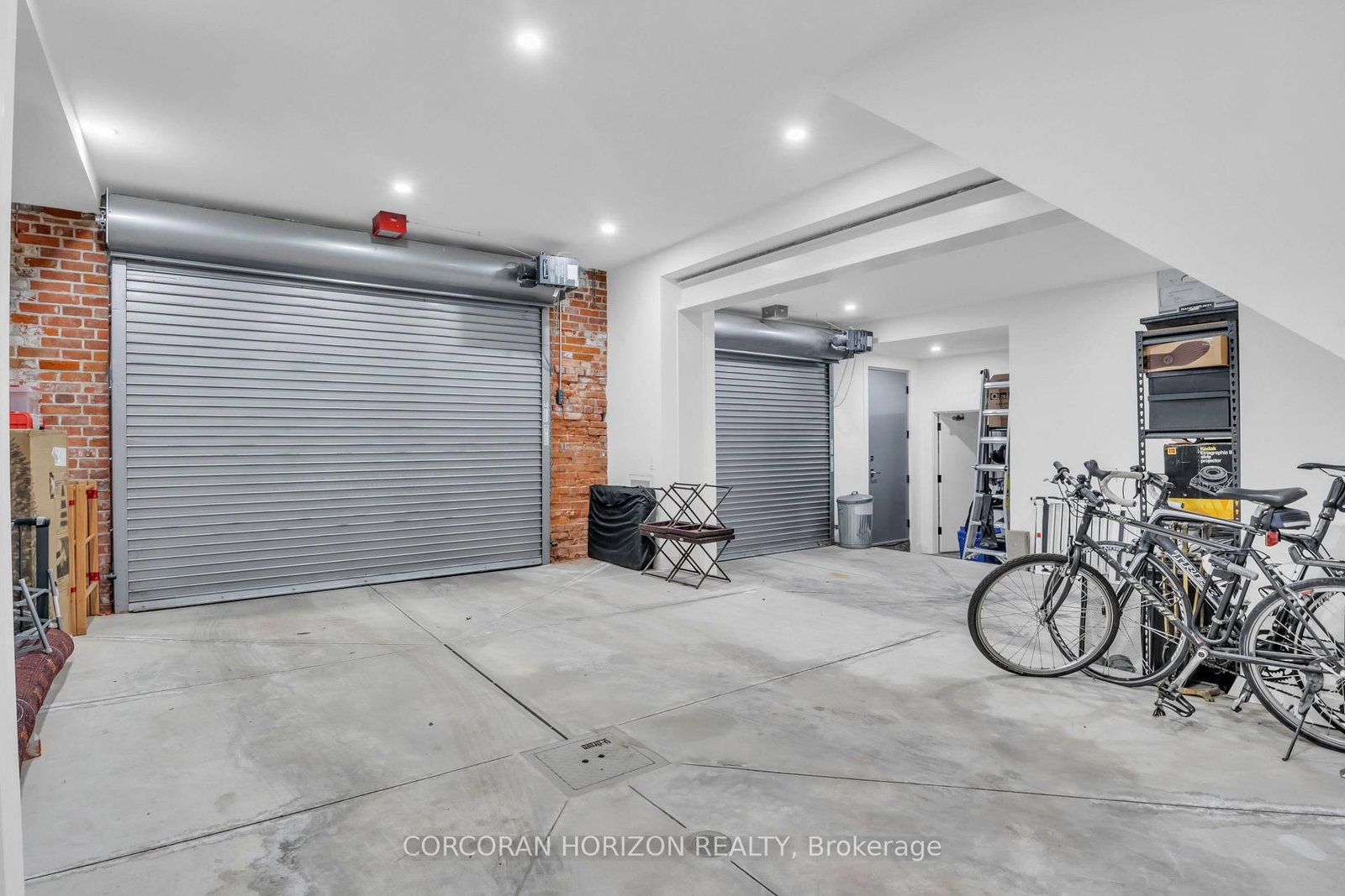 9 Cobourg Street • Stratford, ON photo 39